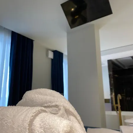 Redavid Dimora Di Charme Bed and Breakfast 4*