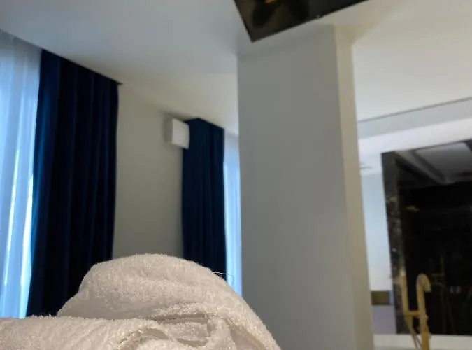 Redavid Dimora Di Charme Bed & Breakfast 4*