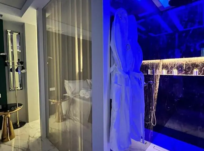 Redavid Dimora Di Charme Bed & Breakfast 4*